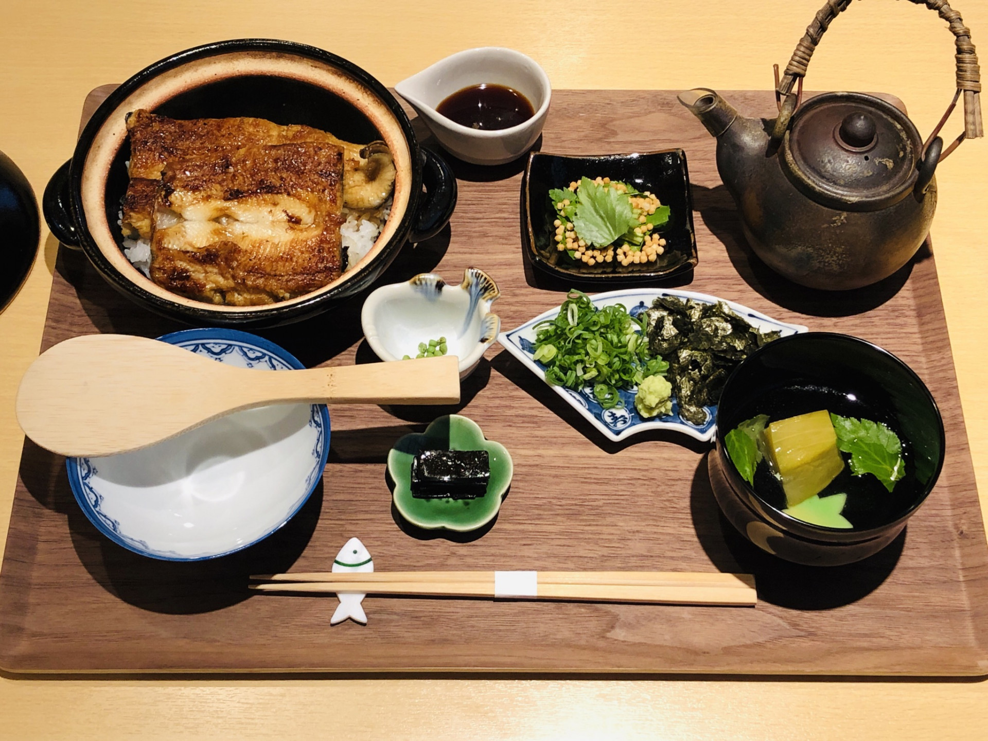 暑い夏は鰻を食べませんか？【三田駅前でひつまぶしを食べるならおととごはん味保へ】